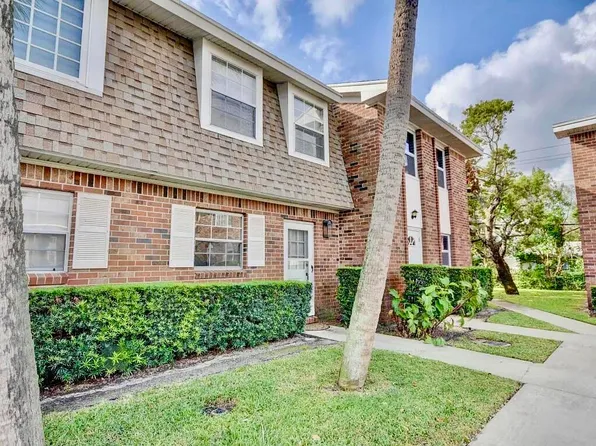 413 N Cypress Drive #4, Tequesta, FL 33469