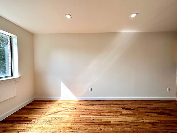4th image of 90-32 53rd Ave #2C