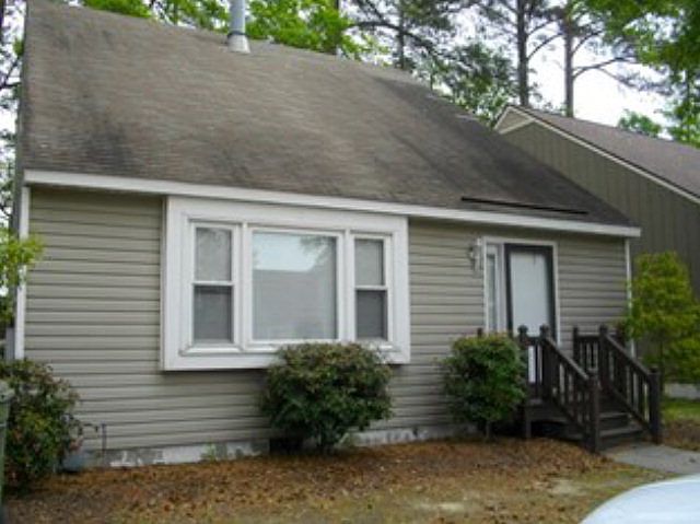 1st image of 3512 Christopher Dr NW