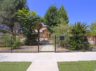 9319 El Dorado Ave, Sun Valley, CA 91352