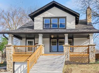 730 W College St, Liberty, MO 64068