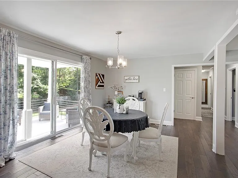 3116 N Druid Hills Rd — Photo 10
