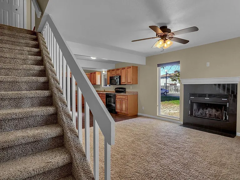 2488 Washo Cir — Photo 6