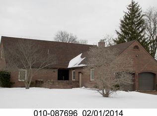 2434 Dover Rd, Columbus, OH 43209