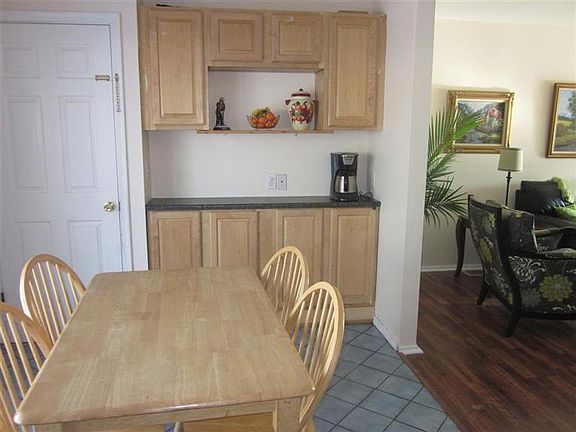 5th image of 2690 Jackway Ct