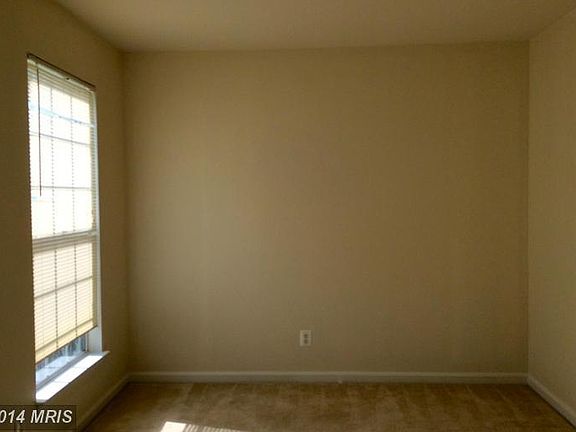 2nd image of 5831 Russett Leaf Ct