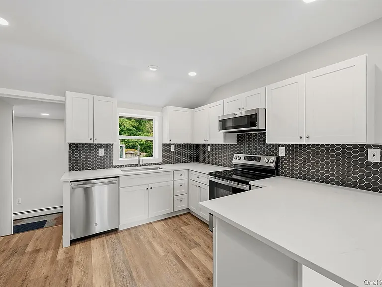 12 Dickerson Pl — Photo 12