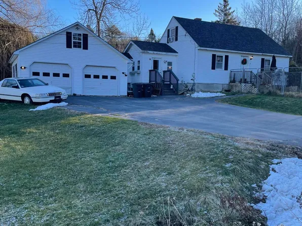 19 Alexandra Drive, Gardiner, ME 04345