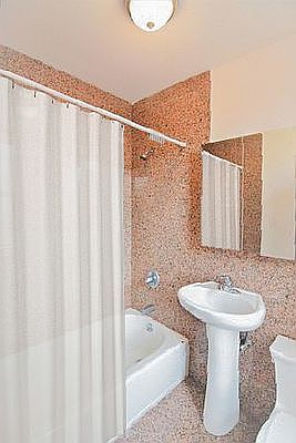 3rd image of 208 E 82nd St APT 16