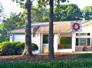 9527 Hunting Ct, Matthews, NC 28105