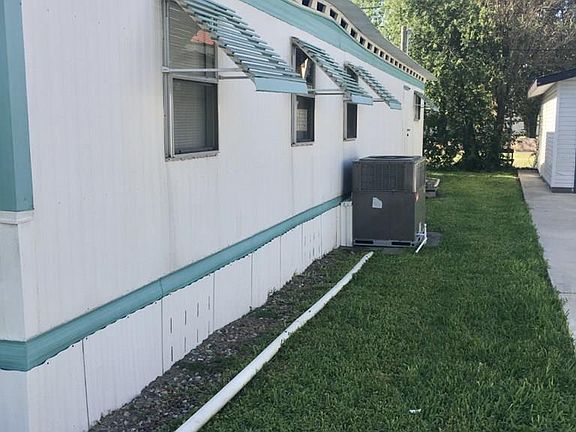 2nd image of 15650 Primrose Ln