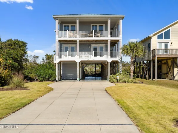 714 W Dolphin Drive, Oak Island, NC 28465