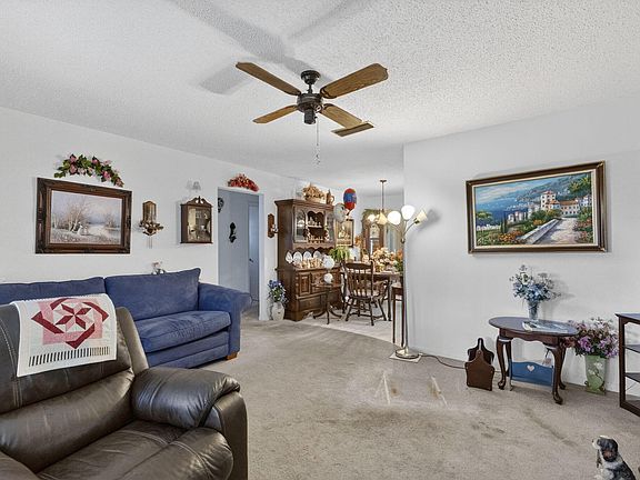 4th image of 1570 NW 70th Terrace