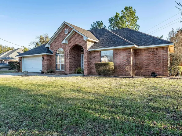 319 Nuss Dr, Mineola, TX 75773
