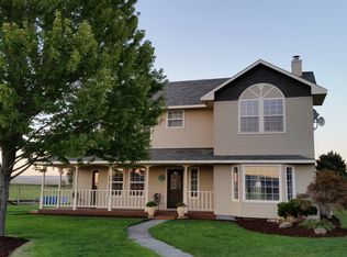 81356 Blue Bucket Ln, Hermiston, OR 97838