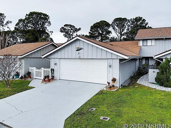2nd image of 35 Andrea Dr