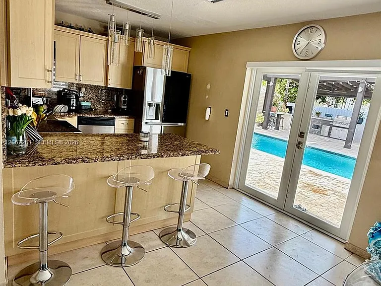 6202 SW 107th Ave — Photo 12