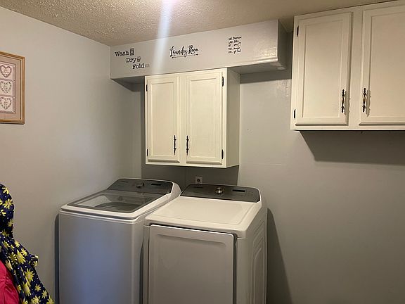 4th image of 1367 Magnolia Pl