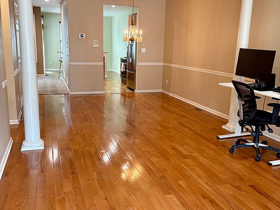 5th image of 249 Levingberg Ln