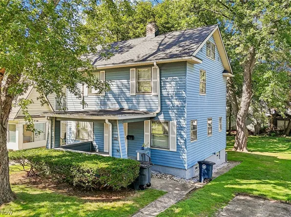 989 Amelia Ave, Akron, OH 44302
