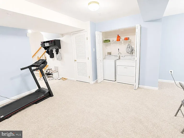 10417 Heathside Way — Photo 22