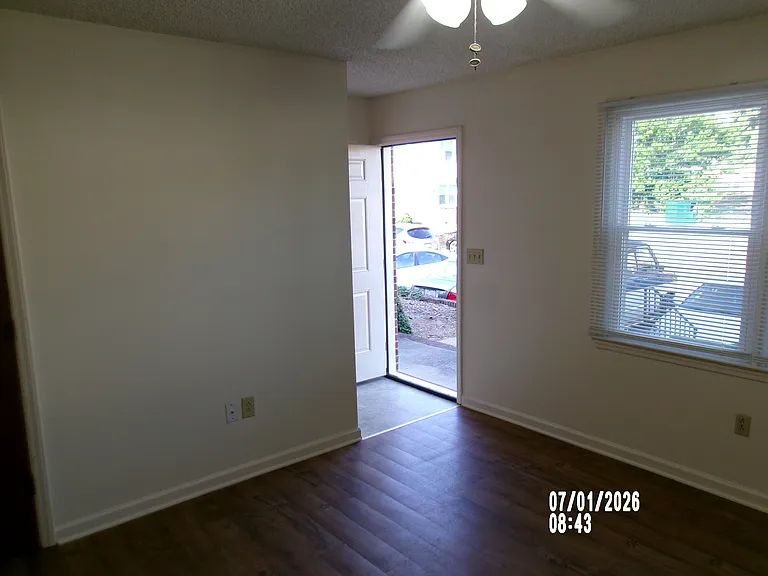 1735 1st Ave NW #14A — Photo 7