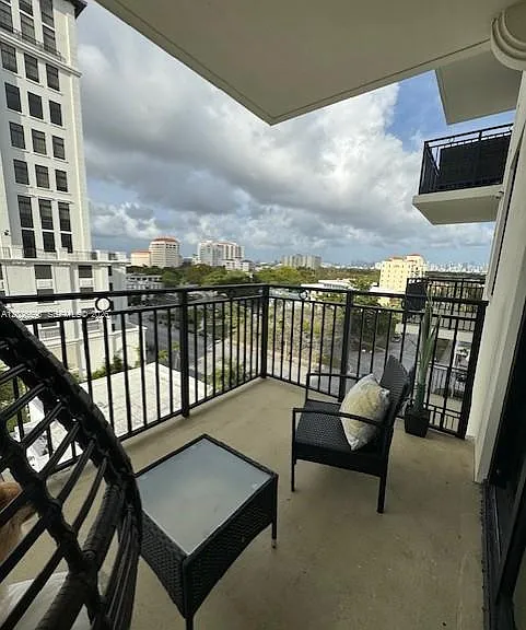 1300 Ponce De Leon Blvd #702 — Photo 16