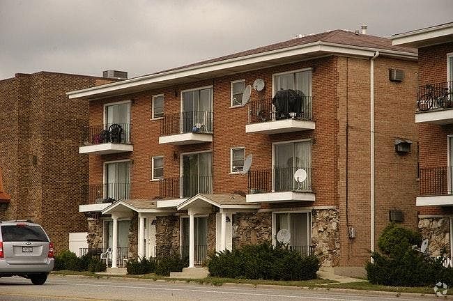 1st image of 8060 W 95th St Fl 2nd