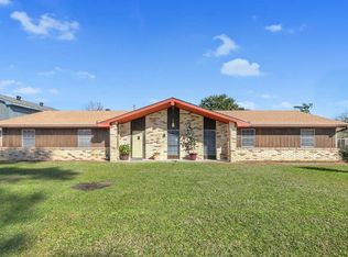 10 Harmon Rd, Sulphur, LA 70663