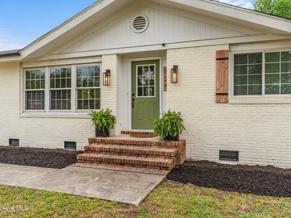 125 Avant Drive, Wilmington, NC 28411