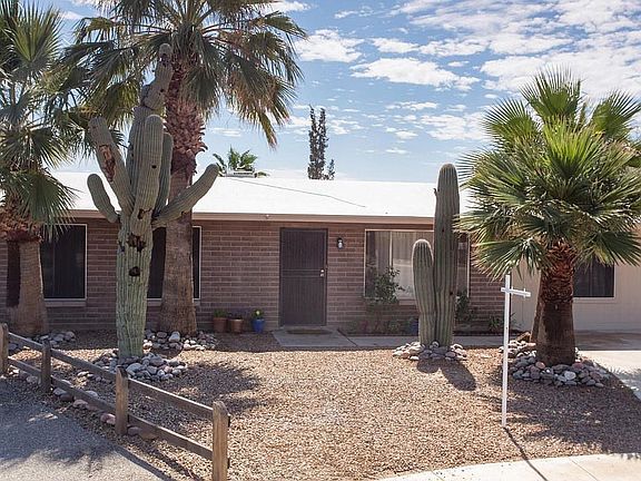 2nd image of 3715 W Brambly Pl