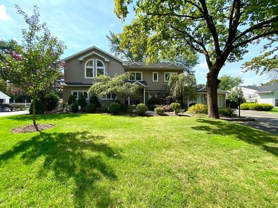 30 Manor Rd, Harrington Park, NJ, 07640