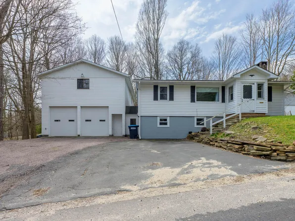 18 Wilson St, Malone, NY 12953