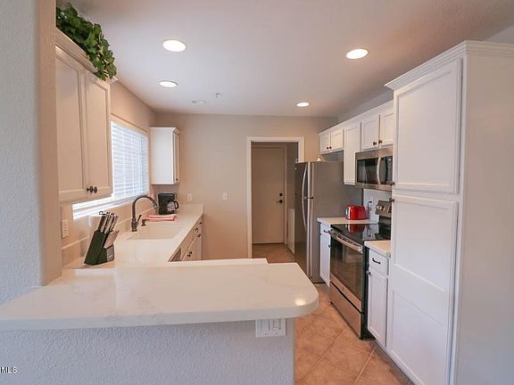 3rd image of 1633 E Lakeside Dr Unit 76