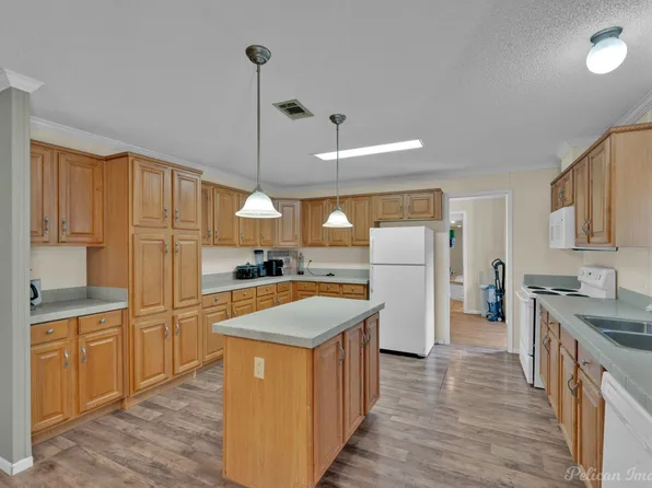 62 Princeton Ln S, Princeton, LA 71067