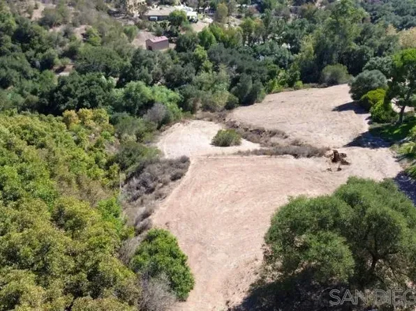 0 Gird Rd #D6, Fallbrook, CA 92028