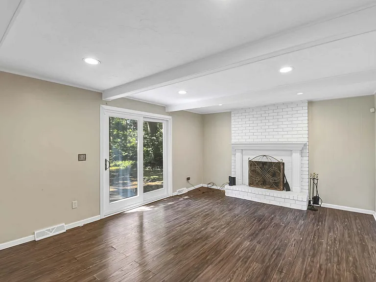 1722 Sheridan Rd — Photo 14