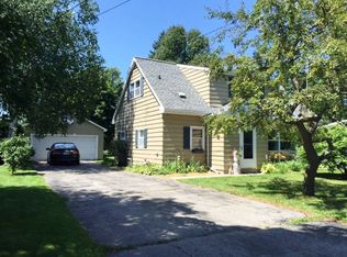 539 S 15th Ave, Sturgeon Bay, WI 54235