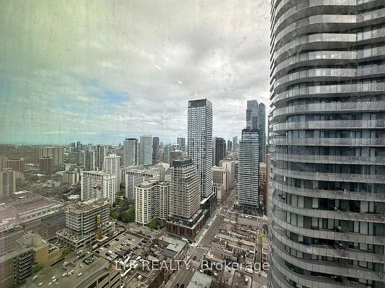 8 Wellesley St W #4015 — Photo 9