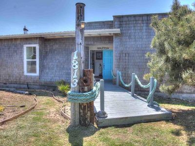 1813 NW Dolphin Ln, Waldport, OR, 97394