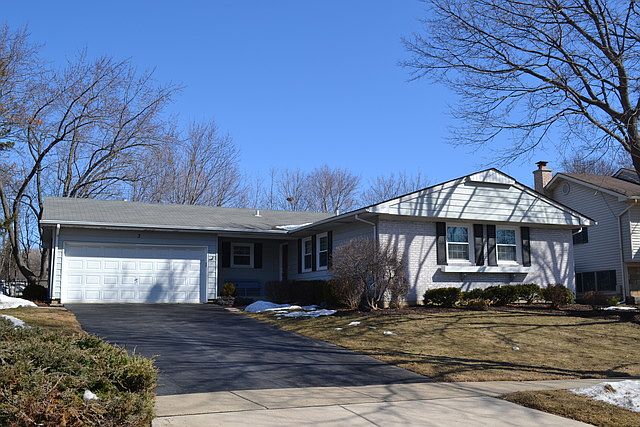 1st image of 3 Whitehall Ct