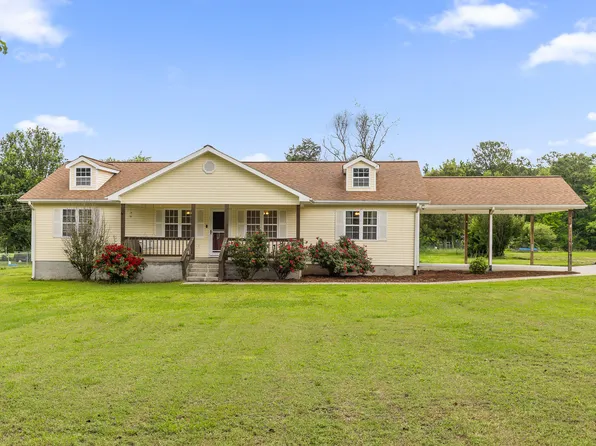 336 District Line Rd, Trenton, GA 30752