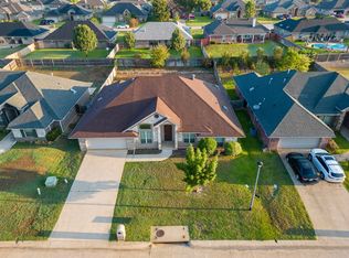 19494 Sara Ln, Flint, TX 75762