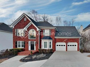 675 River Overlook Dr, Lawrenceville, GA 30043