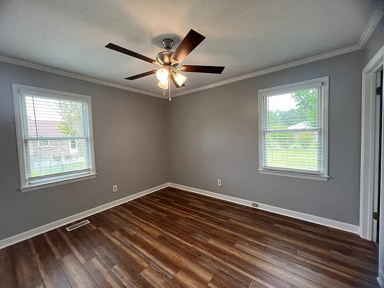 3815 Robin Rd — Photo 24
