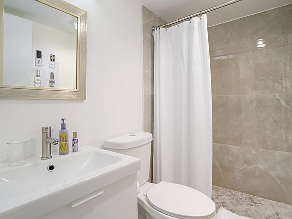 5th image of 4751 NW 21st Street #300