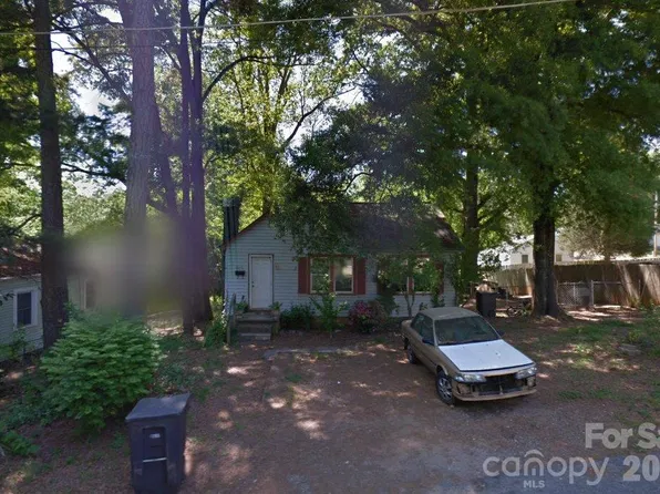 1800 5th St, Statesville, NC 28677