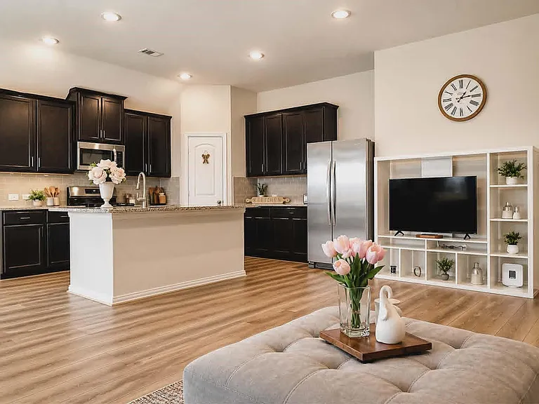 16603 Villa Del Luna Ln — Photo 3