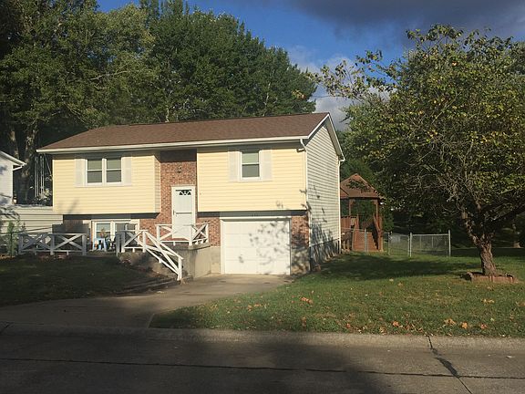 2nd image of 334 Willow Bend Dr