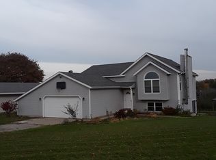 12218 S Ferris Ave, Grant, MI 49327